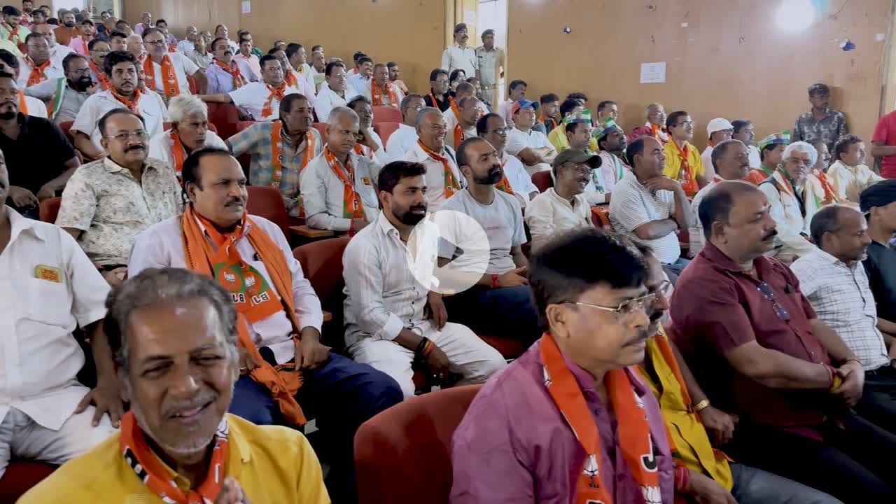 Glimpses of Bihar Election 2025 Campaign | बिहार में चुनाव प्रचार के विशेष क्षण...
#Bhiar #BiharElectionCampaign #BiharElection2025 #KundanKumar #RatneshKushwaha #BegusaraiRoadshow