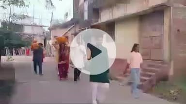 पाकुड़िया: पाकुड़िया, मोगलाबांध समेत कई कई छठ घाटो पर भक्तो ने दी संध्या अर्घ्य #maheshpur