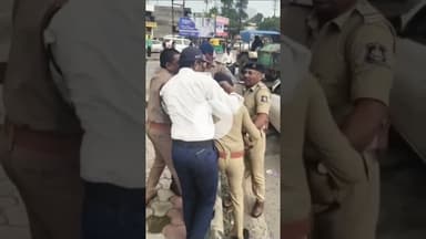 पुलिस और आम नागरिक में जमकर हुई मारपीट। #pulice #indiakhabartv #पुलिस #breakingnews