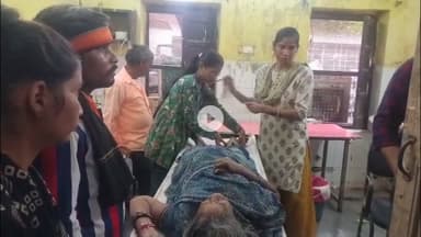 कापरेन में ट्रैक्टर ट्रॉली ने राहगीर महिला को मारी टक्कर,गंभीर घायल महिला को प्राथमिक उपचार के बाद किया कोटा रैफर।