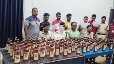 धनबाद/केंदुआडीह: धनबाद में RPF की बड़ी कार्रवाई, 5 शराब तस्कर गिरफ्तार, 165 बोतल अंग्रेजी शराब बरामद