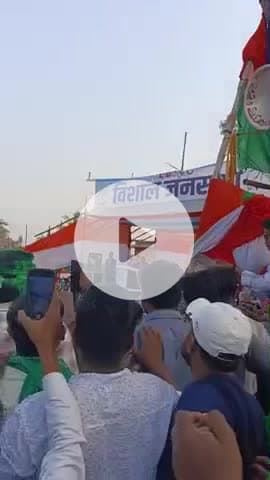 benipatti 32 ke विधानसभा के अरेर के
श्री बच्चा झा +2 स्कूल पर आए प्रियंका गांधी