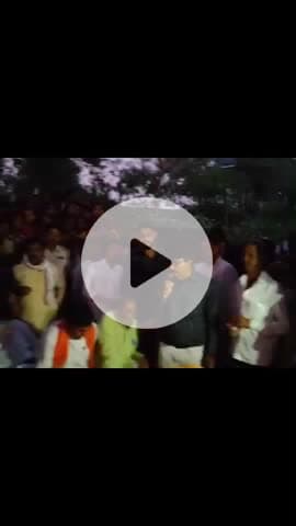 #चैनपुर
आज जन आशीर्वाद यात्रा के क्रम में चैनपुर प्रखंड के गाँव #तिवई में, उमड़ जन सैलाब भर भर के प्यार दुलार आशीर्वाद