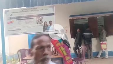 গড়বেতা ২: নির্বাচন কমিশনারের নির্দেশে গোয়ালতোড়ে SIR সম্পর্কিত বিষয় নিয়ে সহায়তা কেন্দ্র