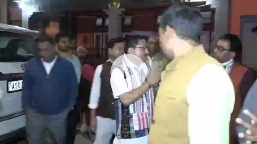 মঙলদৈ ভাগ: মঙ্গলদৈ প্ৰেছ ক্লাবত মঙলদৈ গ্ৰন্থ মেলাৰ প্ৰস্তুতি ওপৰত সভা উপস্থিত সাংসদ