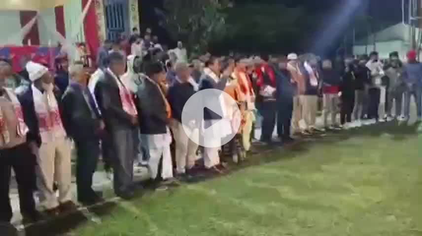 ছিপাঝাৰ: সাতখলিত অনুস্থিত হোৱা অসম ভিত্তিত দিবানৈশ ফুটবল খেল ত উপস্থিত প্ৰাক্তন বিধায়ক বিনন্দ শইকীয়া