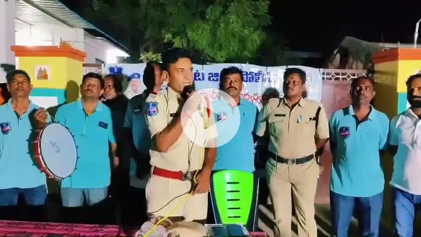 నేరేడుచర్ల: ప్రశాంత వాతావరణంలో ఎన్నికలు జరగాలి: కల్లూరు గ్రామంలో ఎస్సై రవీందర్
