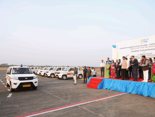 CSR अंतर्गत हिंदुस्तान एरोनॉटिक्स लिमिटेडकडून नाशिक जिल्ह्यातील ११ प्राथमिक आरोग्य केंद्रांना रुग्णवाहिकांचा मुख्यमंत्र्यांच्या हस्ते पुरवठा.