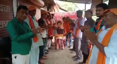 आदित्य साहेब ठाकरे जी का जन्मदिवस मनाते #शिवसैनिक
#बाराबंकी #शिवसेना