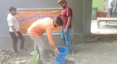 अखिल भारतीय विद्यार्थी परिषद नगर इकाई वीरपुर के कार्यकर्ताओं के द्वारा वीरपुर नगर इकाई के वार्ड नंबर 8 में #पृथ्वी_दिवस के मौके पर वृक्षारोपण कार्यक्रम किया
#abvpbirpur