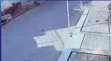 #ओसियां भीकमकोर में एक व्यक्ति पर स्कॉर्पियो चढ़ाने की कोशिश
लाइव कैमरे में कैद
#jodhpur #news #rajasthan #osiya