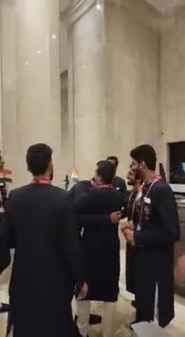 #Athletes meeting Hon'ble #PM Modi after #commonwealthgames2022