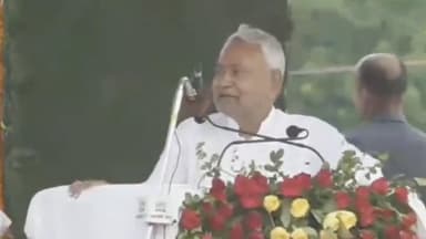 मुख्यमंत्री श्री नीतीश कुमार ने सरकारी और गैर सरकारी क्षेत्रों में युवाओं को नौकरी देने की हर संभव प्रयास करेंगे
#10lakh