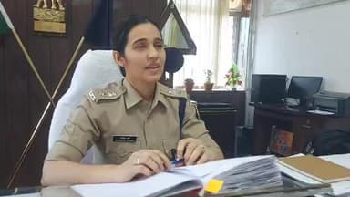 #होली के पर्व पर #दौसा_पुलिस अधीक्षक #रंजीता_शर्मा ips का सभी पुलिसकर्मियों व प्रदेशवासियों के लिए शुभकामना संदेश।
#DausaPolice
#LokSabhaElections2024
#happyholi