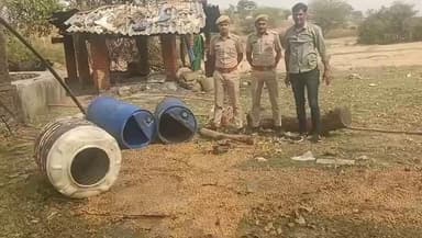 #कार्यवाही पुलिस थाना चौरासी द्वारा अवैध शराब के विरुद्ध कार्यवाही।