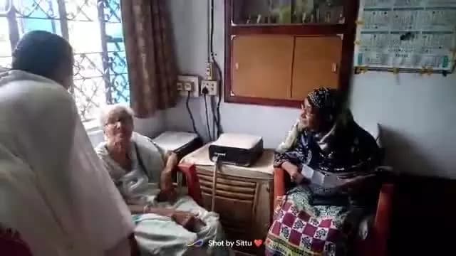 A 96 year old elector of Murarai-l Development Block, Birbhum district, West Bengal thanked ECI for providing Home voting facility to her.
#chunavkaparv #deshkagarv #election2024 #ivote4sure