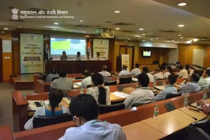 The second Meeting of the Technical Committee for the 21st Livestock Census, focusing on the Improvement of Animal Husbandry and Dairying Statistics, was held today at Pusa, New Delhi. #livestockcensus