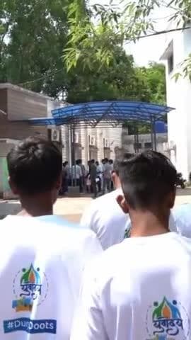 जिले के स्वयंसेवक हुए स्वयंसेवा से स्वयंसिद्ध कार्यशाला से लाभान्वित।
कलेक्टर सुश्री ऋचा प्रकाश चौधरी के मार्गदर्शन में यूनिसेफ तथा एग्रीकॉन फाउंडेशन के संयुक्त प्रयास से हुआ कार्यक्रम का आयोजन।