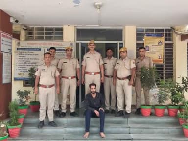 जिला कोटा ग्रामीण पुलिस की #त्वरित_कार्यवाही
थाना कैथून में पुरानी रंजिश को लेकर चाकू बाजी की घटना करने वाले अपराधी को #गिरफ्तार करने में सफलता हासिल की @PoliceRajasthan @IgpKota @karansharmarps #kotaruralpolice