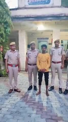 जिला कोटा ग्रामीण पुलिस की #कार्यवाही
सुल्तानपुर पुलिस ने #बलात्कार के प्रकरण में 03 माह से फरार #वांछित_मुल्जिम को #गिरफ्तार करने में हासिल की सफलता @PoliceRajasthan @IgpKota @karansharmarps #kotaruralpolice