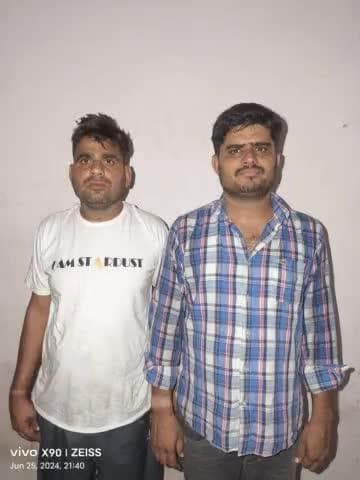 जिला कोटा ग्रामीण पुलिस की #अपराधियों के खिलाफ #बड़ी कार्यवाही
#जिला_विशेष_शाखा व #साइबर_सेल जिला कोटा ग्रामीण ने कार्यवाही करते हुए 25000 के #इनामी व मुकदमों में वांटेड अपराधी को #गिरफ्तार करने में हासिल की सफलता @PoliceR