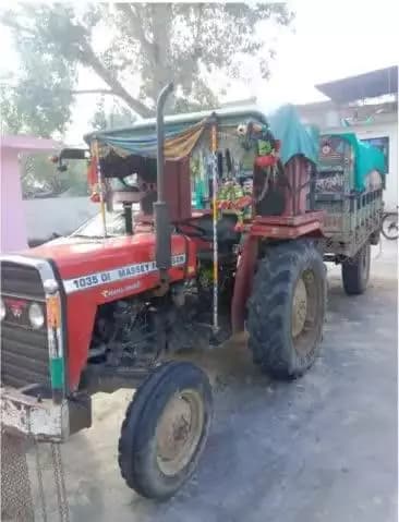 पुलिस थाना #झिराना की कार्यवाही।
अवैध बजरी सहित एक ट्रैक्टर मय ट्राली #जप्त ।
#TonkPolice