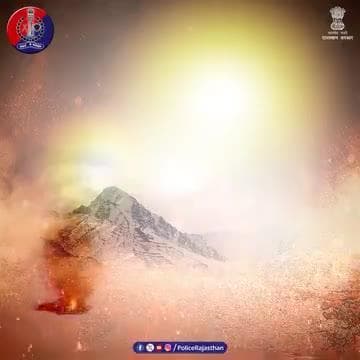 भारतीय सेना के अदम्य साहस व वीरता का प्रतीक है #कारगिल_विजय_दिवस।
भारत-पाक की सेना के बीच 1999 में कारगिल में लड़ा गया था युद्ध।
वीर जवानों ने न्यौछावर कर दी अपनी जान, ताकि बना रहे देश का म