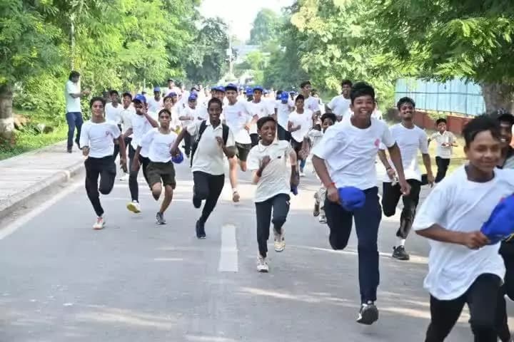 बरेका में स्वच्छता ही सेवा अभियान के अंतर्गत साइक्लोथान,मैराथन एवं वाकथान का सफल आयोजन
#SHS2024 #SwachhataHiSeva2024 #SwabhavSwachhata #SanskaarSwachhata
@SwachhBharatGov