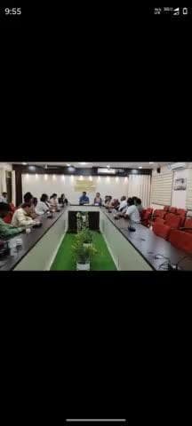 जिला अशोकनगर ##सेहत की टोकरी सहरिया गर्भवती माताओं के लिये होगीं वरदान-कलेक्टर
गर्भवती माताओं एवं कुपोषित बच्चों की सेहत में सुधार लाने हेतु समाजसेवियों की बैठक आयोजित
--