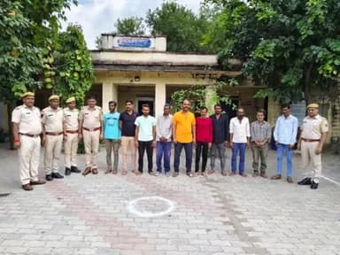 #श्रीमान_महानिरीक्षक पुलिस कोटा रेंज कोटा के एक दिवसीय #एरिया_डोमिनेशन के #विशेष_अभियान व पुलिस अधीक्षक जिला कोटा ग्रामीण के #निर्देशानुसार थाना सुल्तानपुर द्वारा की गई कार्यवाही में 13 अपराधियों को #गिरफ्तार करने में सफलता हासिल की @polic