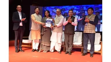 शिमला में रोजगार मेला दिनांक 29.10.2024 के दौरान रोजगार पत्र प्राप्त करने वाले  नव नियुक्त कर्मी