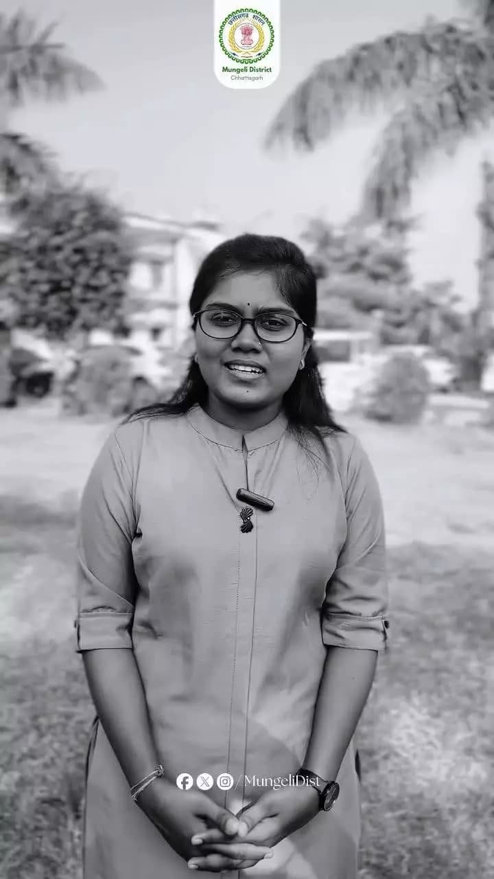 मुंगेली जिले के विकासखंड लोरमी के ग्राम नवागांव वेंकट की कुमारी किरण राजपूत ने चौथा रैंक हासिल किया है।
#cgpsc #mungeli #lormi #chhattisgarh