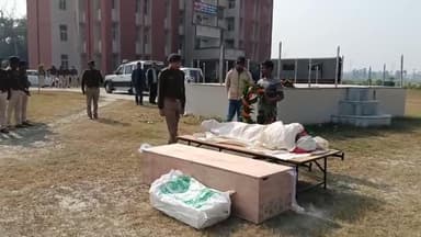 आज दिनांक-14.12.24 को नवगछिया पुलिस जिला में पदस्थापित सिपाही स्व० राम बचन कुमार का आकस्मिक निधन पर उन्हें #विनम्र_श्रद्धांजलि। इस दुःख की घड़ी में पूरा पुलिस परिवार स्व० राम बचन कुमार के परिजनों के साथ मजबूती से खड़ा है।
#Bihar #tribute