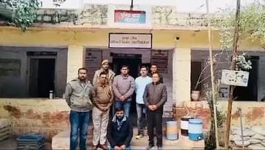 DST फलोदी व थाना मतोड़ा ने अवैध मादक पदार्थ डोडा पोस्त तस्करी में संलिप्त अभियुक्त श्यामलाल को गिरफ्तार करने में सफलता प्राप्त की ।
#rajasthanpolice
#phalodipolice