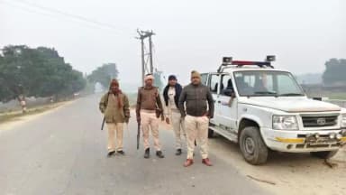 #Morning_Patrolling अपराध एवं अपराधियों पर अंकुश लगाए रखने के लिए #कटिहार पुलिस 24×7 सक्रिय है।
👉मॉर्निंग वॉक पर निकलने वाले लोगों, पार्कों, खेल के मैदानों, रेलवे स्टेशनों, बस अड्डों और सभी प्रमुख सार्वजनिक