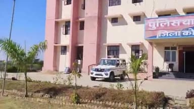 जिला कोटा ग्रामीण पुलिस की #अवैध_शराब के खिलाफ #निरंतर_कार्यवाही जारी
थाना कनवास ने #अवैध_अंग्रेजी_शराब की 1031 पेटी जप्त करते हुए, 02 अंतर्राज्यीय तस्करो को #गिरफ्तार करने में सफलता हासिल की