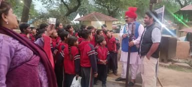 आज सुरजकुंड मेले के अंतिम दिन साइबर ताऊ लोगों को साइबर अपराधों से बचाव के उपाय बता रहे हैं और हेल्पलाइन 📞 1930/cybercrime.gov.in की अहमियत समझा रहे हैं।
#I4C #SurajkundMela #SurajKund2025