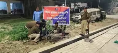 #बिहार_पुलिस_सप्ताह_2025 के अवसर पर कटिहार जिलान्तर्गत विभिन्न थाना परिसर में पुलिस एवं पब्लिक के बीच वालीबॉल/क्रिकेट मैच एवं वृक्षारोपण किया गया I