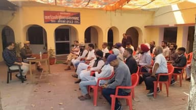 पुलिस थाना #रामगढ व #गोविन्दगढ पर आगामी त्यौंहारों को देखते हुए CLG सदस्यों, पुलिस मित्रों, ग्राम रक्षकों व मौजिज व्यक्तियों की मीटिंग ली जाकर कानून व्यवस्था बनाए रखने के संबंध में चर्चा की गई।
@PoliceRajasthan @IgpJaipur