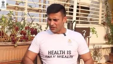 जाने कुश्ती के चैंपियन संग्राम सिंह की फिटनेस का राज!
कौन से हैं उनके पसंदीदा योगासन, जो उनकी ताकत और लचीलेपन को बनाए रखते हैं!
#sangramsingh #yogaasana #yoga