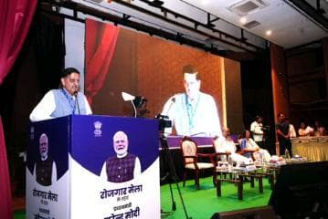 Shri Sandeep Prakash , Principal Chief Commissioner Hyd CGT & Customs zone welcomed the candidates and addressed the gathering.