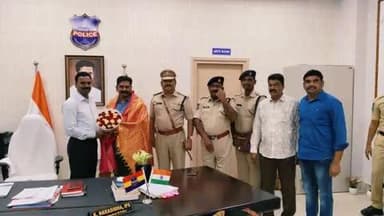 బదిలీపై వెళ్తున్న అదన ఎస్పి నాగేశ్వరరావు గారిని ఘనంగా సన్మానించిన ఎస్పీ.