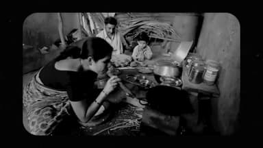 #11YearsOfSashaktNari
🏠 उज्ज्वला योजना के तहत 10 करोड़ से अधिक धूम्रमुक्त रसोईघर बनाए गए
सम्मान, स्वास्थ्य और सशक्तिकरण को सशक्त बनाने वाली पहल