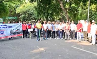 🌏#Sunday_On_Cycle🚴
🌳An initiative towards environmental🌲 conservation🌿
@gmblw & PHODs, HODs, Officers and Employees participated in the #cycle_rally 🚵