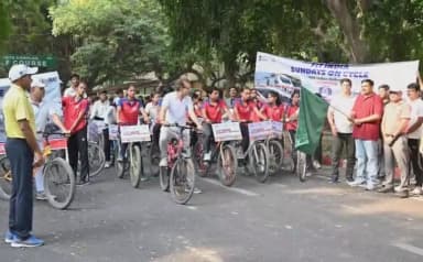 Taking an important and meaningful initiative towards health and environment protection, the #cycle_rally 🚴organized under the aegis of BLW Sports Association under the 'Sunday on Cycle',🚵 campaign was flagged off by @gmblw Sri N P Singh