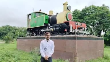 दक्षिण पूर्व मध्य रेलवे , रायपुर कम्युनिटी हॉल (सामुदायिक भवन) डब्लूआरएस कॉलोनी में आज आयोजित 16वां रोज़गार मेला कार्यक्रम में नवनियुक्त अभ्यर्थियों को नियुक्ति पत्र प्रदान किया गया ।