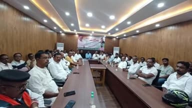 #ओबीसी #आरक्षण को लेकर #दिल्ली और #रांची में होगा #कांग्रेस का बड़ा #आंदोलन, #धनबाद में तैयारी। बैठक #आयोजित। #viral