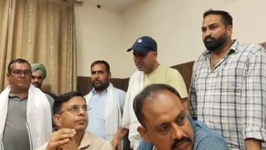 पेहोवा: पिहोवा रेस्ट हाउस में भाकियू की बैठक में हंगामा, कृषि अधिकारियों को बनाया बंधक, खाद की किल्लत पर भड़के किसान
