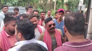 छत्तीसगढ़िया मन ल मुआवजा दे बर इनकार करत हे कंपनी प्रबंधक परदेसिया मन बिहानिया ले अभी तक पीड़ित परिवार ल घुमत हे अऊ अभी तक मुआवजा नई मिले हे हजारी पाइप उरकुरा
#छत्तीसगढ़िया_क्रान्ति_सेना
#छत्तीसगढ़ #रायपुर #virelvideo #highlightnews