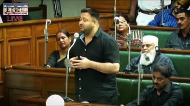 बिहार बेहतर शिक्षा में चिकित्सा में पलायन रोकने में रोजगार देने में बेहतर विधि व्यवस्था में सबसे पीछे। यह नीति आयोग का रिपोर्ट में कहा गया है। नहीं चाहिए 20साल वाली खटारा सरकार! #अबकी बार तो तेज रफ्तार तेजस्वी सरकार चाहिए
#Bihar_election